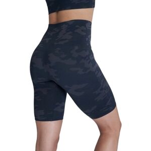 SPANX Black Camo Lamn High Rise Bike Shorts Size XL